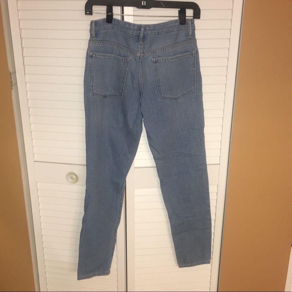 Distressed High Rise Jeans - Picture 3 of 5